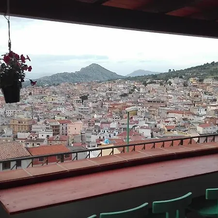 Alojamento de Acomodação e Pequeno-almoço Bella Vista Dorgali
